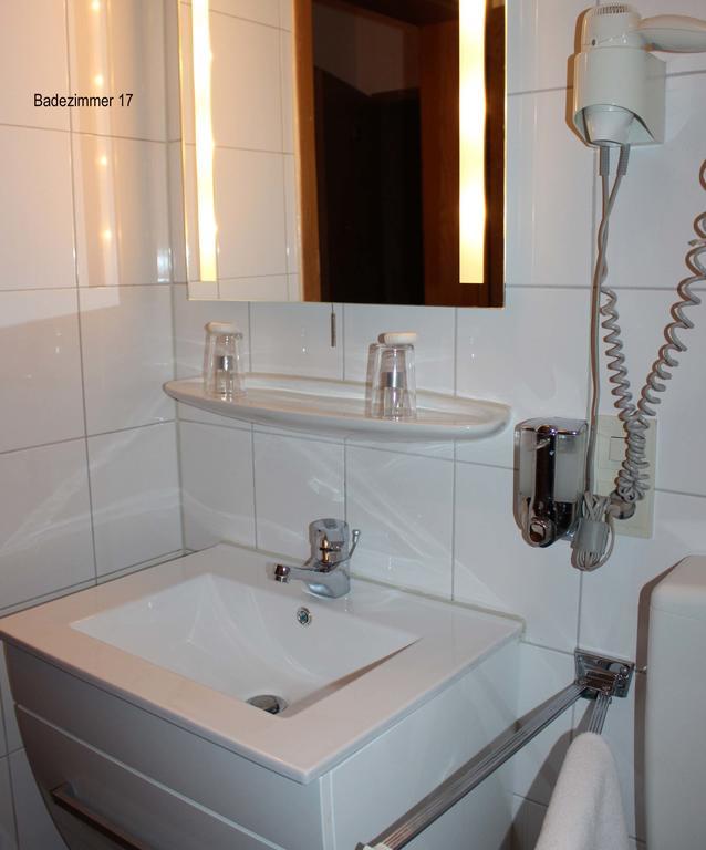 Legend Hotel Biebesheim am Rhein Habitación foto